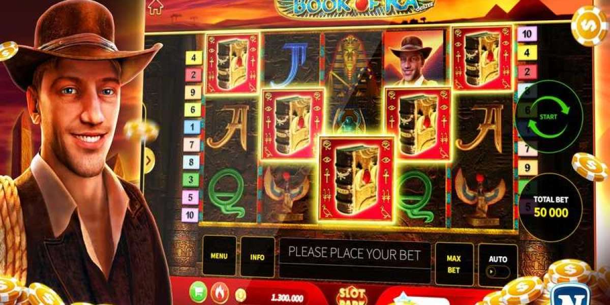 Mastering the Art: How to Play Online Slot