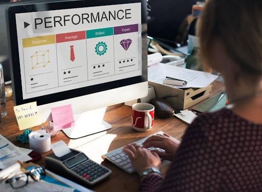 Employee Performance Evaluation Software: A Must Have for All Sectors - TechBullion