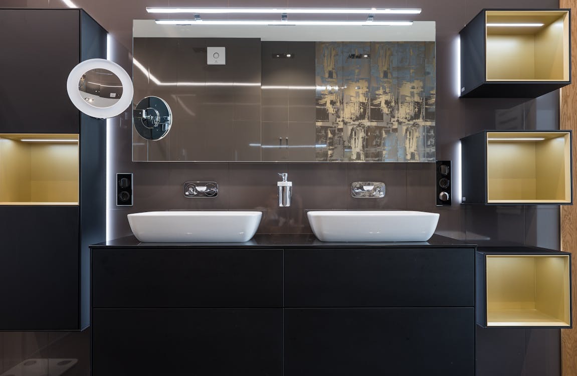 Bathroom Cabinet Designs You Can Check Out in 2024 For a Aesthetic Touch